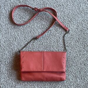 Market & Spruce Crossbody Bag in Salmon